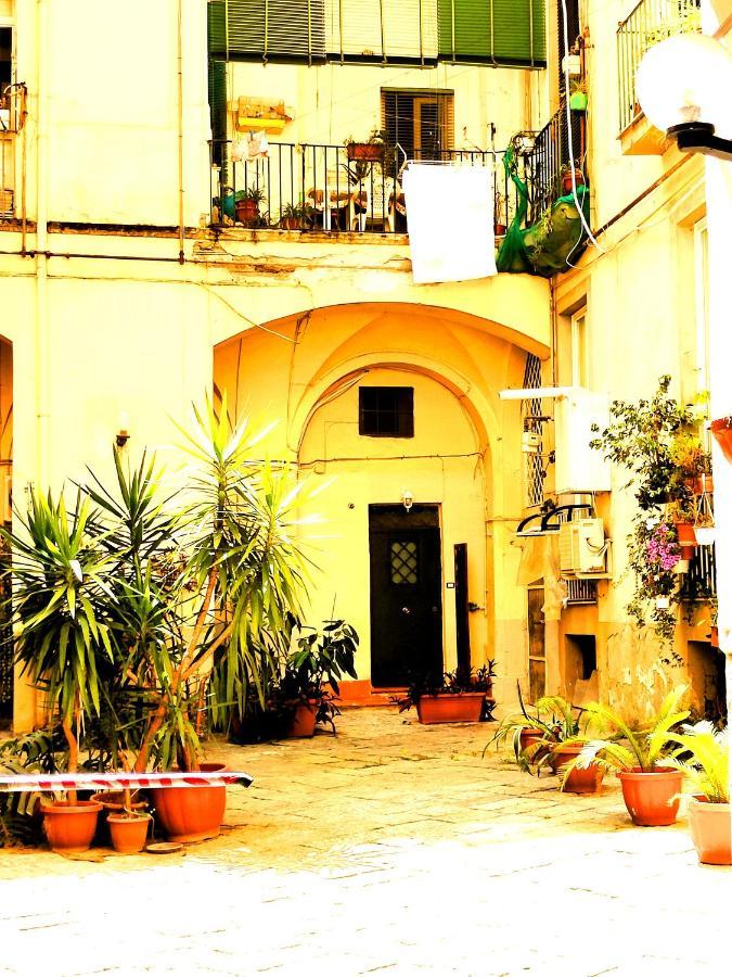 Casa Dell'Antico Teatro Di Neapolis Nel Centro Storico Di Napoliアパートメント エクステリア 写真